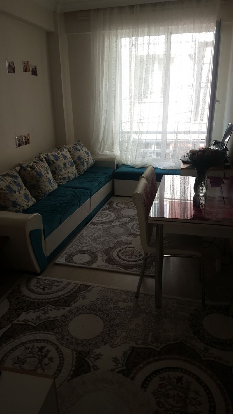 Evime Ev arkadaşı arıyorum eskişehir evime ev arkadaşı arıyorum
