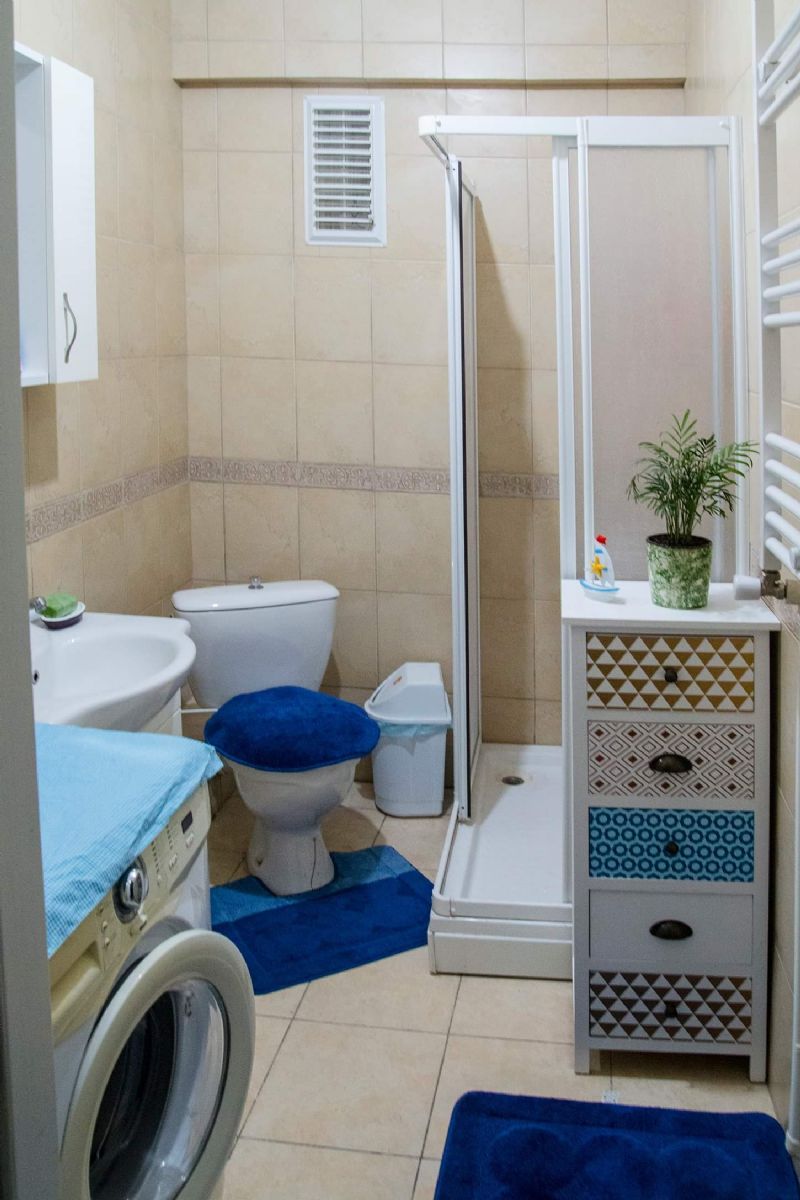 kadıköy Boğa'ya çok yakın kiralık oda