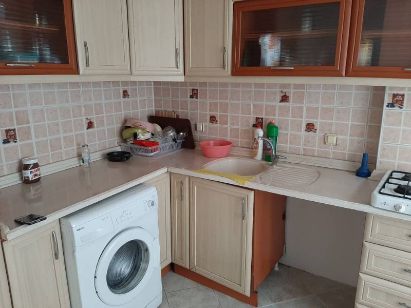 yanıma bayan ev arkadaşı arıyorum