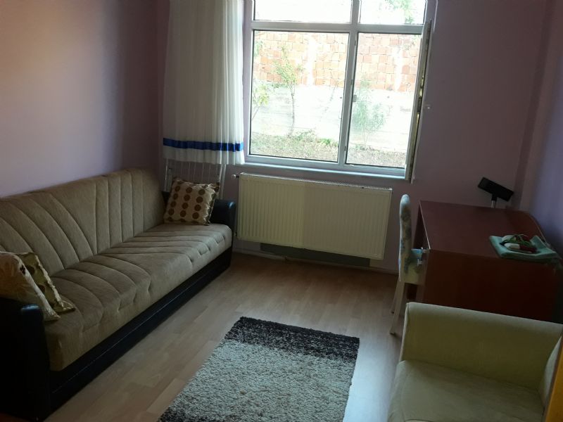 Üsküdar Çengelköy bayana kiralık