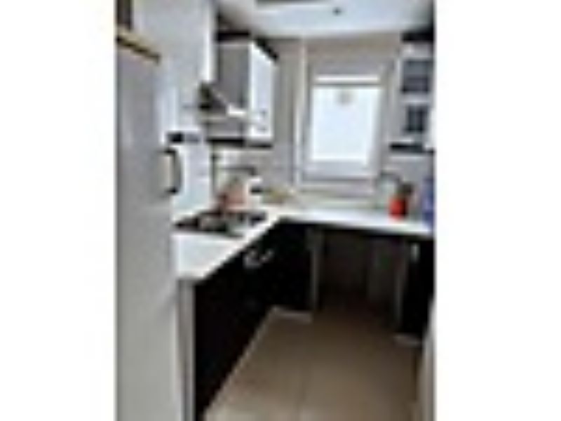 oturduğum kiralık eve bayan ev arkadaşı arıyorum