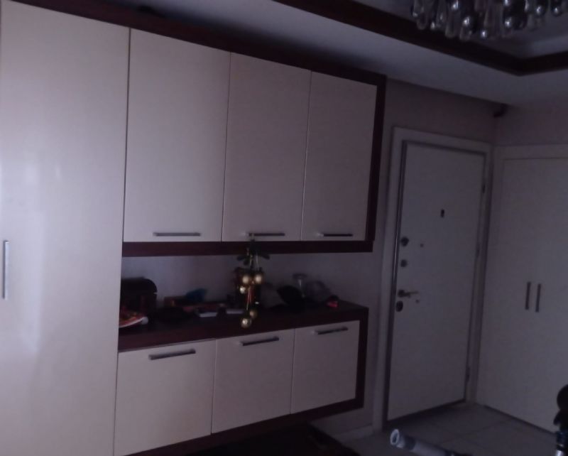 lütfen sadece whatsapp tan iletişim kurun. 0 551 1790759 mezitli soli center full ev . kişiye özel oda wc ve banyo.yüzme havuzu+spor salonu full eşyalı.