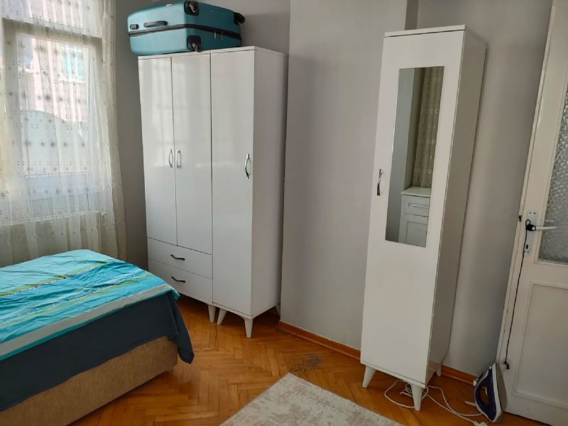3+1 evime sorumluluk sahibi ev arkadaşı arıyorum 