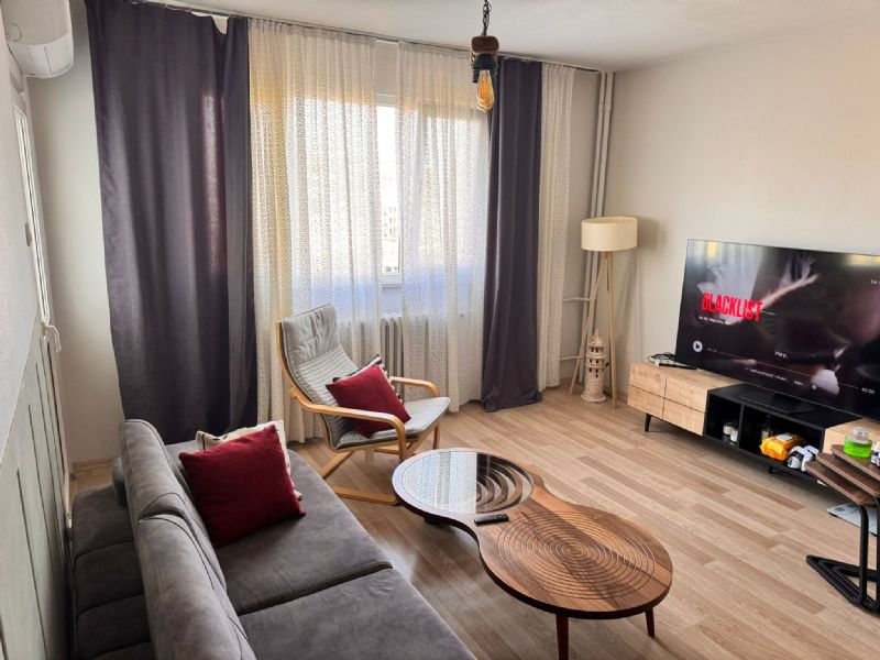 6 ay süreli erkek ev arkadaşı 