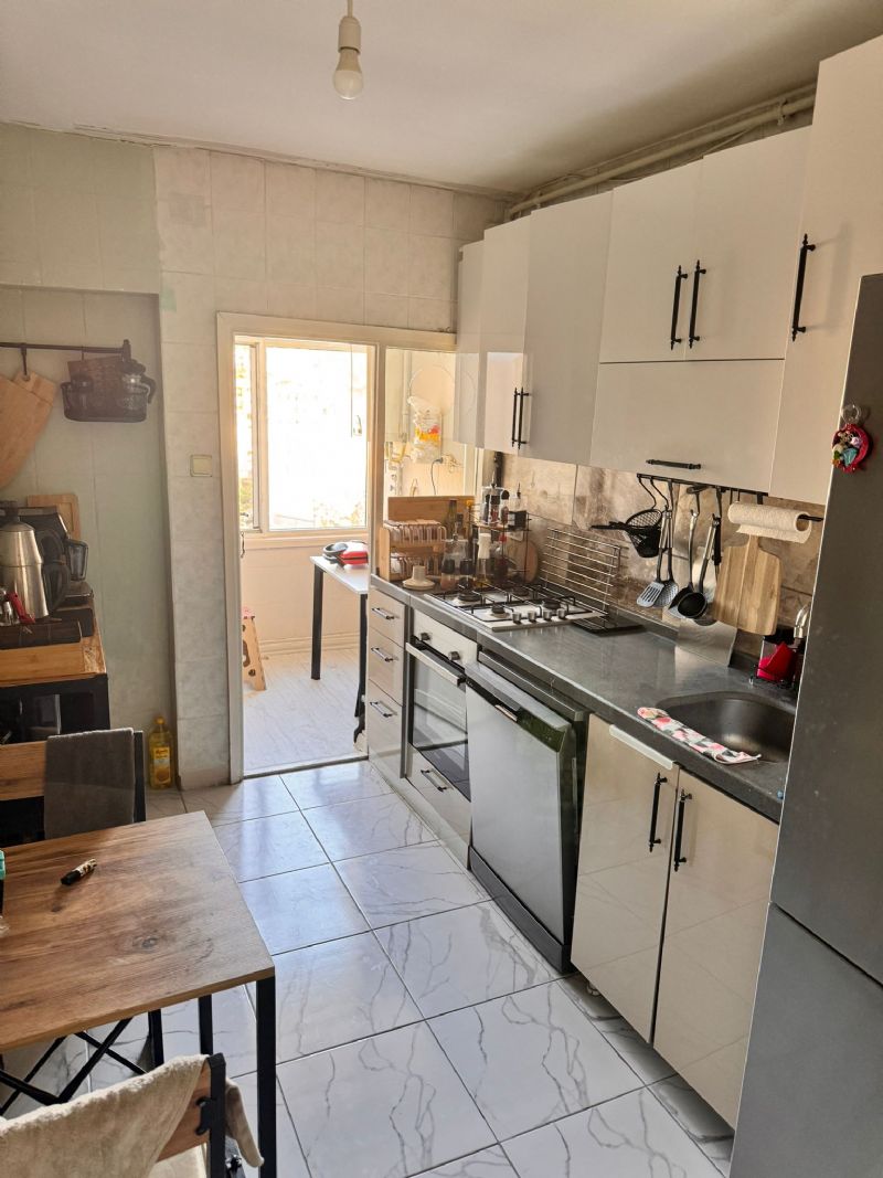 6 ay süreli erkek ev arkadaşı 