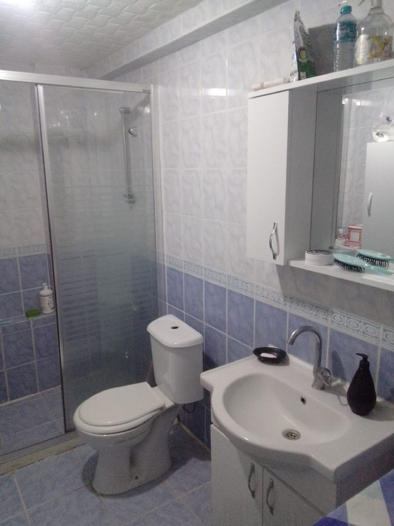 BAYAN ev arkadaşı arıyorum.