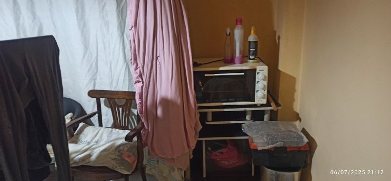 Ev Arkadaşı Arıyorum 