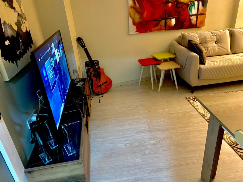 Oda Eşyalı + Acil Ev Arkadaşı Arıyorum (Valizini Al Gel)