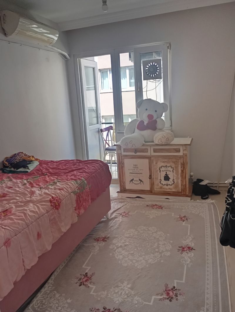 3+1 evime bayan yanına bayan arkadaş 