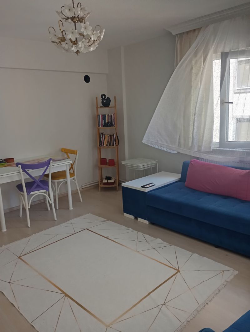 3+1 evime bayan yanına bayan arkadaş 