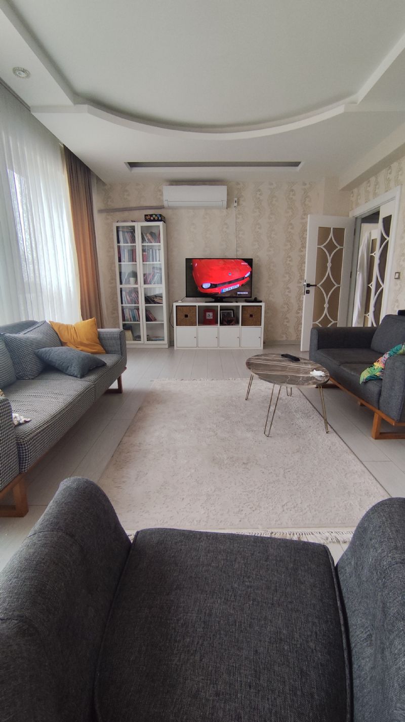 Lüks site içinde eşyalı evime ev arkadaşı arıyorum  DİYARBAKIR