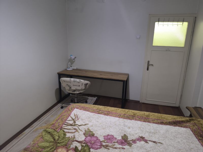 Cebeci'de kiralık oda 