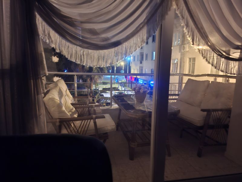 Pozcu sahilde denize 0 ev